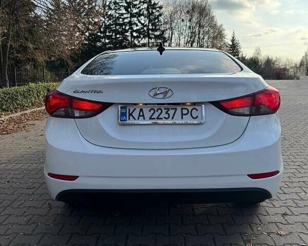Білий Хендай Елантра, об'ємом двигуна 1.8 л та пробігом 155 тис. км за 7400 $, фото 9 на Automoto.ua