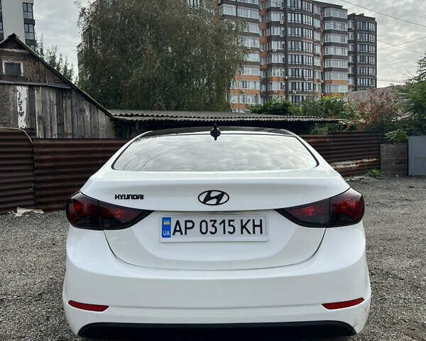 Хендай Элантра 2015 в Запорожье на Automoto.ua Белый Хендай Элантра, объемом двигателя 1.8 л и пробегом 143 тыс. км за 8900 $, фото 10 на Automoto.ua