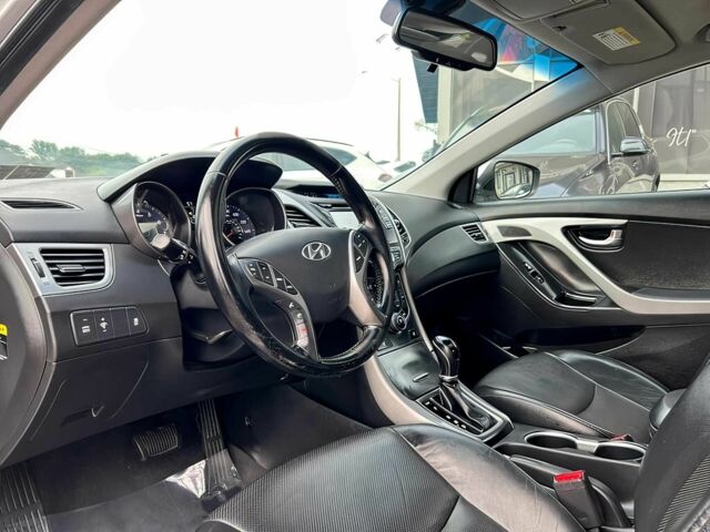 Білий Хендай Елантра, об'ємом двигуна 1.8 л та пробігом 76 тис. км за 6700 $, фото 7 на Automoto.ua