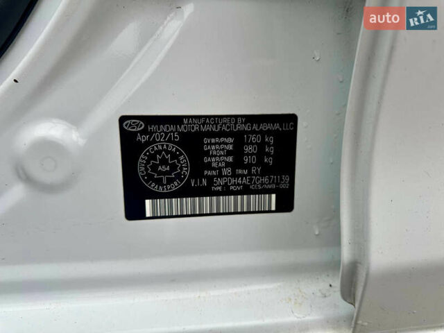 Белый Хендай Элантра, объемом двигателя 1.8 л и пробегом 127 тыс. км за 8400 $, фото 22 на Automoto.ua