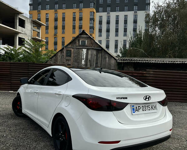 Хендай Элантра 2015 в Запорожье на Automoto.ua Белый Хендай Элантра, объемом двигателя 1.8 л и пробегом 143 тыс. км за 8900 $, фото 13 на Automoto.ua