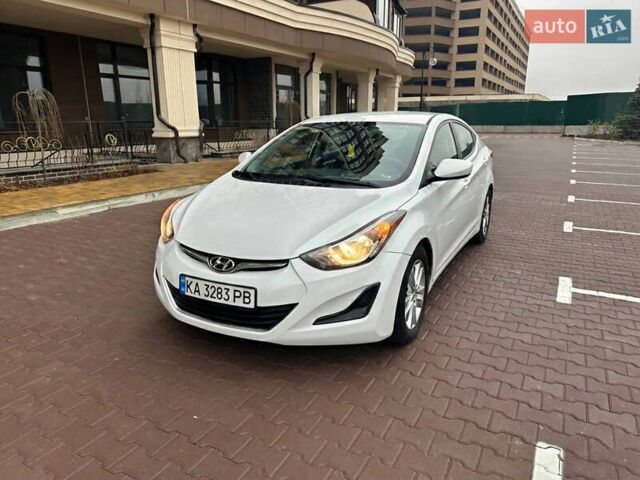 Белый Хендай Элантра, объемом двигателя 1.8 л и пробегом 127 тыс. км за 8400 $, фото 1 на Automoto.ua