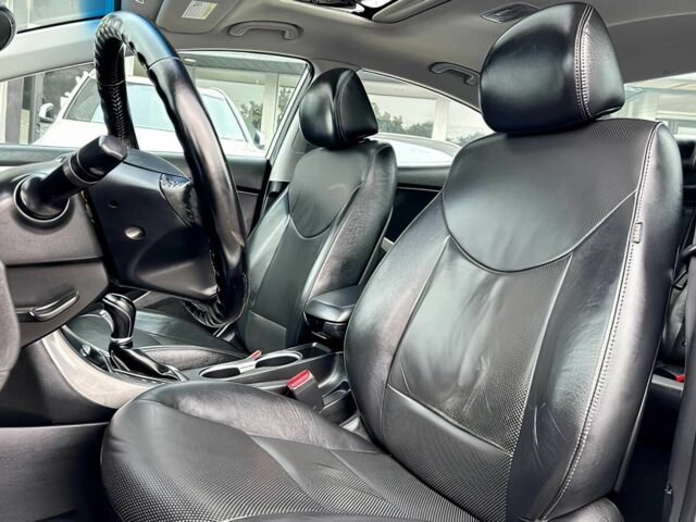 Білий Хендай Елантра, об'ємом двигуна 1.8 л та пробігом 76 тис. км за 6700 $, фото 6 на Automoto.ua
