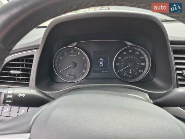 Белый Хендай Элантра, объемом двигателя 2 л и пробегом 80 тыс. км за 12800 $, фото 9 на Automoto.ua