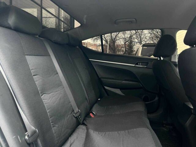 Білий Хендай Елантра, об'ємом двигуна 1.6 л та пробігом 220 тис. км за 11800 $, фото 21 на Automoto.ua