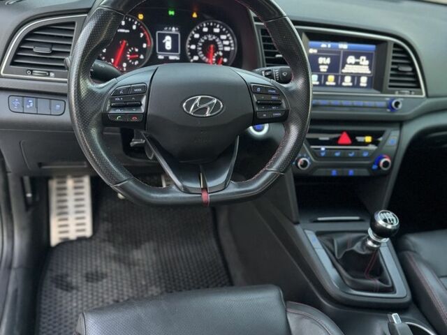 Білий Хендай Елантра, об'ємом двигуна 1.6 л та пробігом 102 тис. км за 12500 $, фото 9 на Automoto.ua