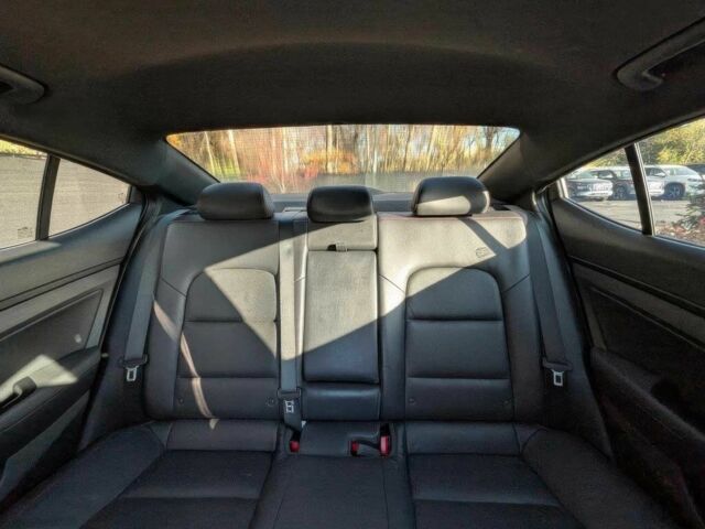 Белый Хендай Элантра, объемом двигателя 1.6 л и пробегом 59 тыс. км за 6000 $, фото 16 на Automoto.ua