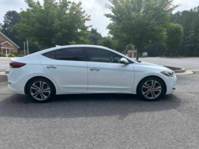 Белый Хендай Элантра, объемом двигателя 2 л и пробегом 63 тыс. км за 2600 $, фото 7 на Automoto.ua