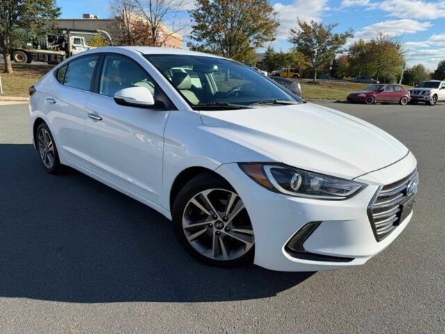 Хендай Элантра 2017 в Тернополе на Automoto.ua Белый Хендай Элантра, объемом двигателя 2 л и пробегом 59 тыс. км за 4000 $, фото 2 на Automoto.ua