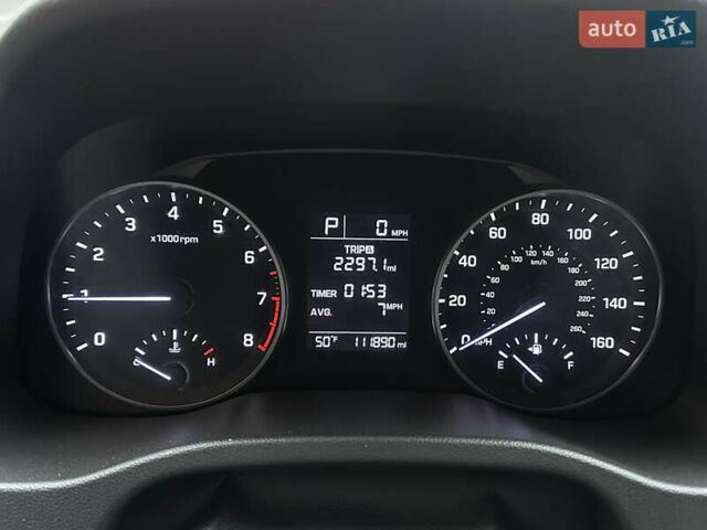 Білий Хендай Елантра, об'ємом двигуна 2 л та пробігом 180 тис. км за 10800 $, фото 24 на Automoto.ua