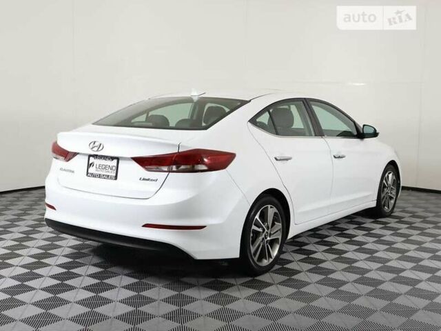 Белый Хендай Элантра, объемом двигателя 2 л и пробегом 44 тыс. км за 3000 $, фото 1 на Automoto.ua
