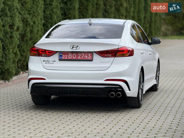 Білий Хендай Елантра, об'ємом двигуна 1.59 л та пробігом 65 тис. км за 14600 $, фото 6 на Automoto.ua