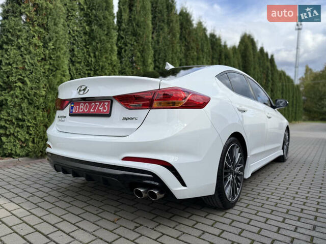 Білий Хендай Елантра, об'ємом двигуна 1.59 л та пробігом 65 тис. км за 14600 $, фото 7 на Automoto.ua