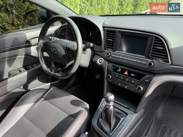 Білий Хендай Елантра, об'ємом двигуна 1.59 л та пробігом 65 тис. км за 14600 $, фото 30 на Automoto.ua