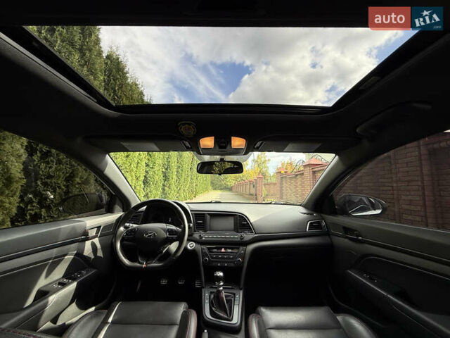 Білий Хендай Елантра, об'ємом двигуна 1.59 л та пробігом 65 тис. км за 14600 $, фото 32 на Automoto.ua