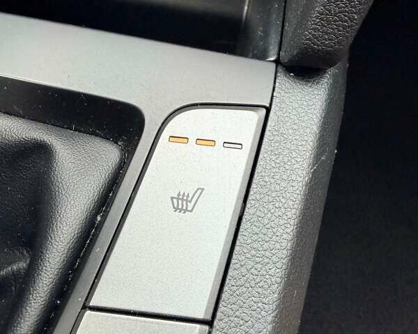 Белый Хендай Элантра, объемом двигателя 2 л и пробегом 96 тыс. км за 13800 $, фото 26 на Automoto.ua