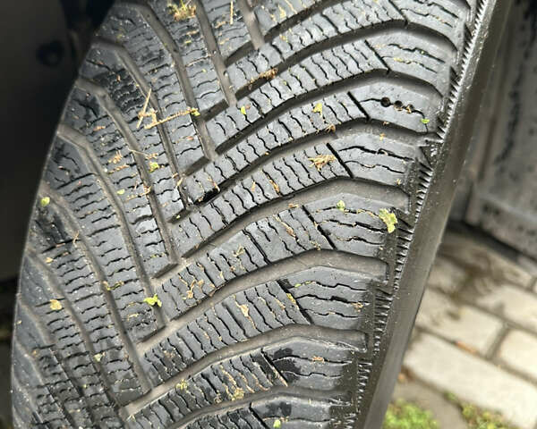 Белый Хендай Элантра, объемом двигателя 1.59 л и пробегом 140 тыс. км за 14500 $, фото 20 на Automoto.ua