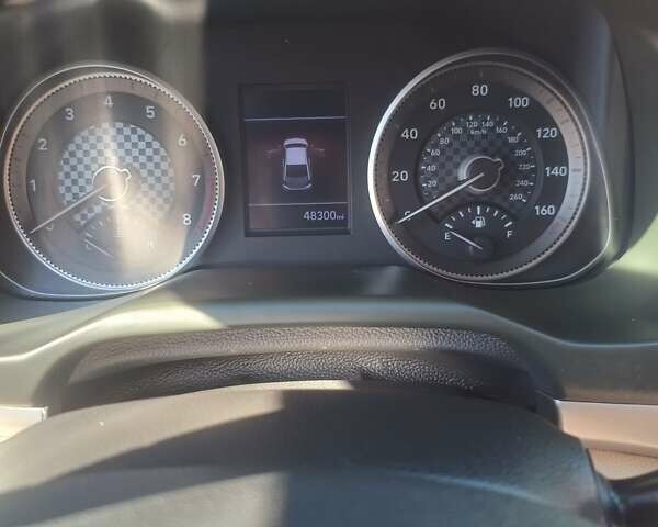 Белый Хендай Элантра, объемом двигателя 2 л и пробегом 77 тыс. км за 15600 $, фото 15 на Automoto.ua
