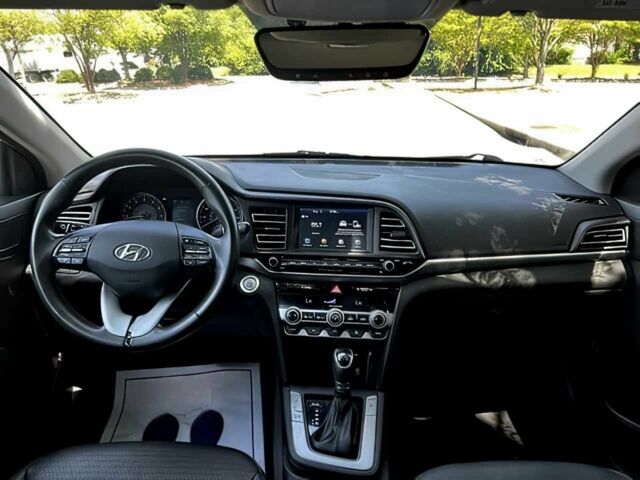 Белый Хендай Элантра, объемом двигателя 2 л и пробегом 34 тыс. км за 9400 $, фото 11 на Automoto.ua