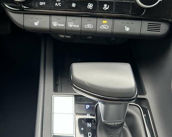 Білий Хендай Елантра, об'ємом двигуна 2 л та пробігом 56 тис. км за 16800 $, фото 14 на Automoto.ua