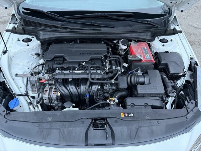 Белый Хендай Элантра, объемом двигателя 2 л и пробегом 55 тыс. км за 18600 $, фото 23 на Automoto.ua