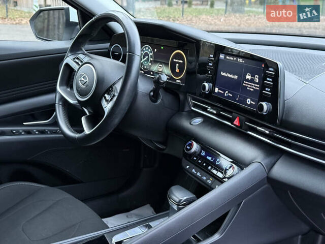 Білий Хендай Елантра, об'ємом двигуна 0 л та пробігом 55 тис. км за 18600 $, фото 23 на Automoto.ua