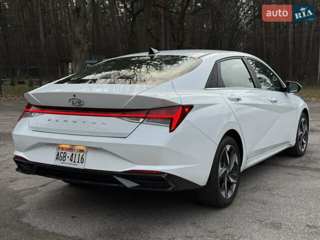 Білий Хендай Елантра, об'ємом двигуна 0 л та пробігом 55 тис. км за 18600 $, фото 6 на Automoto.ua