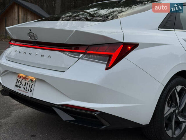 Білий Хендай Елантра, об'ємом двигуна 0 л та пробігом 55 тис. км за 18600 $, фото 16 на Automoto.ua