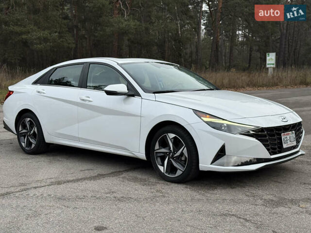 Білий Хендай Елантра, об'ємом двигуна 0 л та пробігом 55 тис. км за 18600 $, фото 8 на Automoto.ua