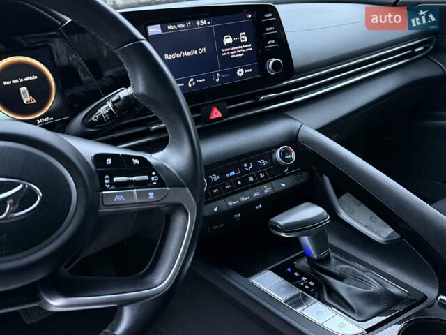 Білий Хендай Елантра, об'ємом двигуна 0 л та пробігом 55 тис. км за 18600 $, фото 25 на Automoto.ua