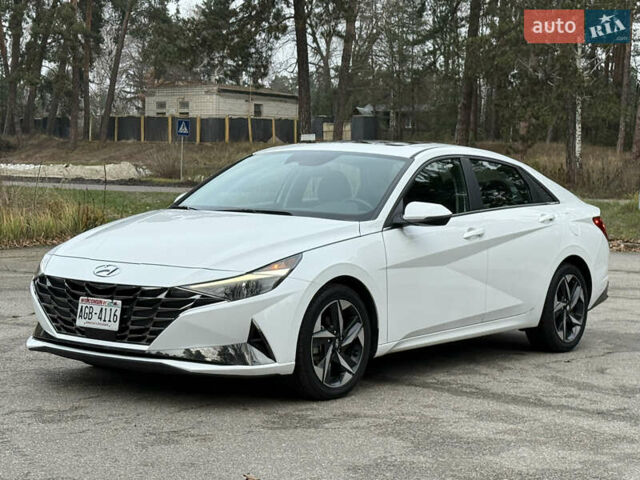 Білий Хендай Елантра, об'ємом двигуна 0 л та пробігом 55 тис. км за 18600 $, фото 10 на Automoto.ua