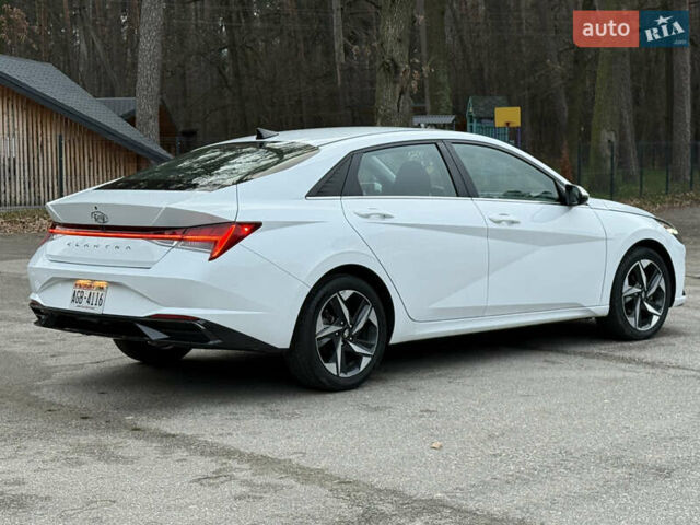 Білий Хендай Елантра, об'ємом двигуна 0 л та пробігом 55 тис. км за 18600 $, фото 12 на Automoto.ua