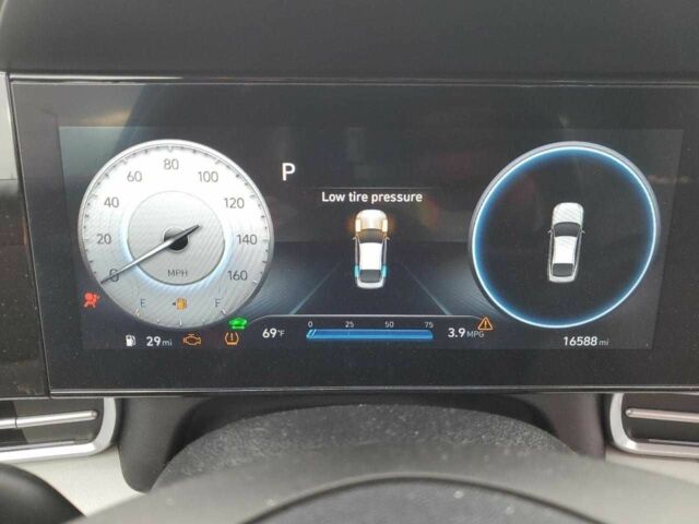 Хендай Элантра 2023 в Киеве на Automoto.ua Белый Хендай Элантра, объемом двигателя 0 л и пробегом 25 тыс. км за 4900 $, фото 8 на Automoto.ua