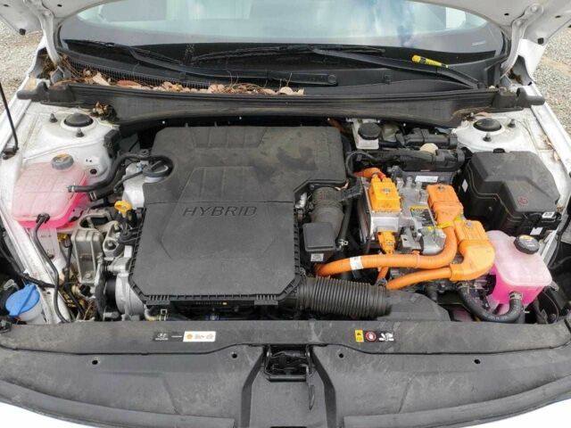 Хендай Элантра 2023 в Киеве на Automoto.ua Белый Хендай Элантра, объемом двигателя 0 л и пробегом 25 тыс. км за 4900 $, фото 10 на Automoto.ua