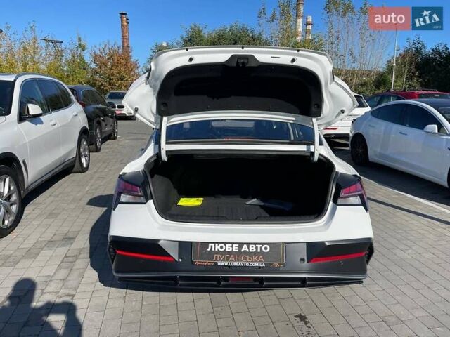 Белый Хендай Элантра, объемом двигателя 1.5 л и пробегом 1 тыс. км за 23900 $, фото 28 на Automoto.ua