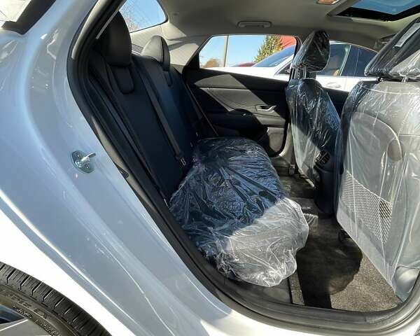 Белый Хендай Элантра, объемом двигателя 1.5 л и пробегом 1 тыс. км за 23900 $, фото 23 на Automoto.ua