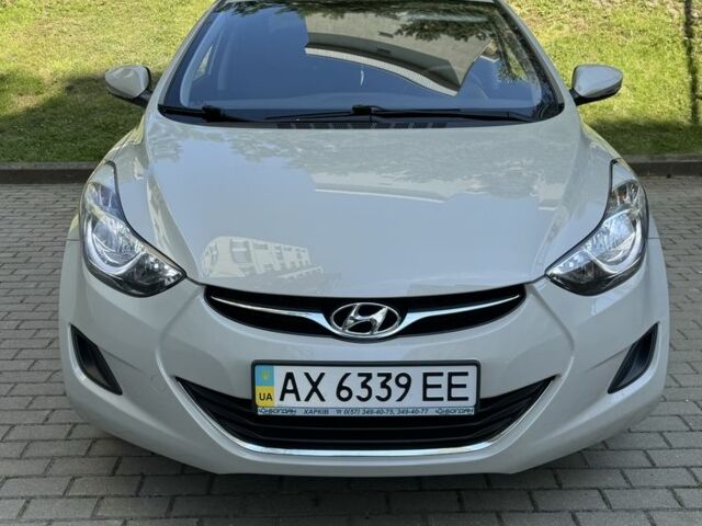 Бежевый Хендай Элантра, объемом двигателя 1.6 л и пробегом 85 тыс. км за 10000 $, фото 9 на Automoto.ua