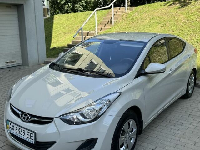 Бежевый Хендай Элантра, объемом двигателя 1.6 л и пробегом 85 тыс. км за 10000 $, фото 8 на Automoto.ua