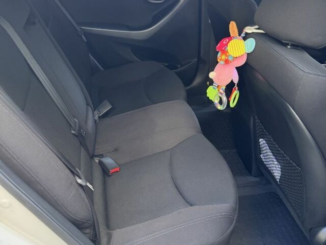 Бежевый Хендай Элантра, объемом двигателя 1.6 л и пробегом 85 тыс. км за 10000 $, фото 20 на Automoto.ua