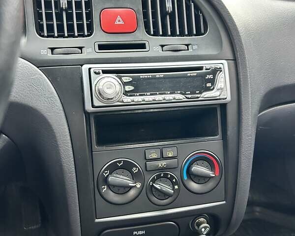 Хендай Элантра 2004 в Сумах на Automoto.ua Бежевый Хендай Элантра, объемом двигателя 1.6 л и пробегом 83 тыс. км за 5700 $, фото 16 на Automoto.ua