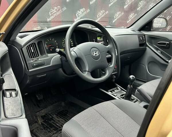 Бежевый Хендай Элантра, объемом двигателя 1.6 л и пробегом 83 тыс. км за 5400 $, фото 15 на Automoto.ua