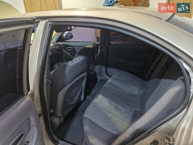 Бежевый Хендай Элантра, объемом двигателя 1.98 л и пробегом 320 тыс. км за 3300 $, фото 7 на Automoto.ua