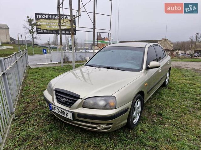 Бежевый Хендай Элантра, объемом двигателя 1.98 л и пробегом 320 тыс. км за 3200 $, фото 4 на Automoto.ua