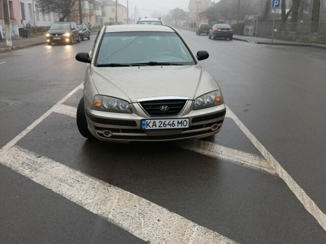 Бежевий Хендай Елантра, об'ємом двигуна 1.6 л та пробігом 262 тис. км за 3500 $, фото 2 на Automoto.ua