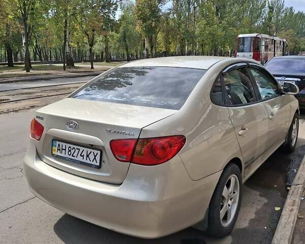 Бежевий Хендай Елантра, об'ємом двигуна 1.59 л та пробігом 300 тис. км за 6000 $, фото 9 на Automoto.ua