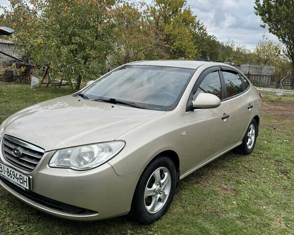 Бежевий Хендай Елантра, об'ємом двигуна 1.6 л та пробігом 174 тис. км за 6200 $, фото 6 на Automoto.ua