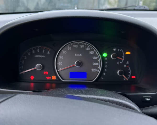 Бежевий Хендай Елантра, об'ємом двигуна 1.6 л та пробігом 174 тис. км за 6200 $, фото 13 на Automoto.ua