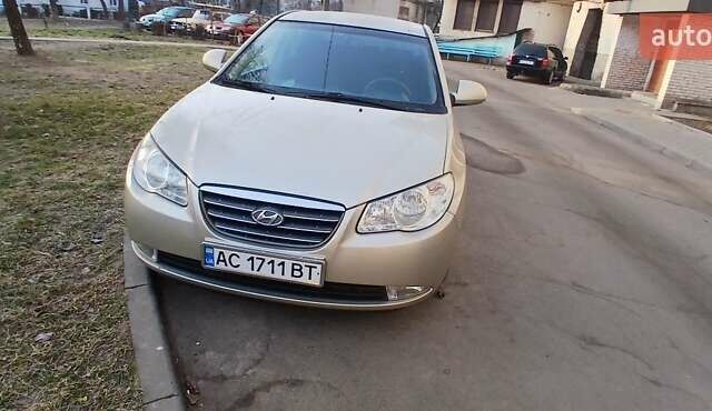 Бежевый Хендай Элантра, объемом двигателя 1.6 л и пробегом 240 тыс. км за 6500 $, фото 8 на Automoto.ua