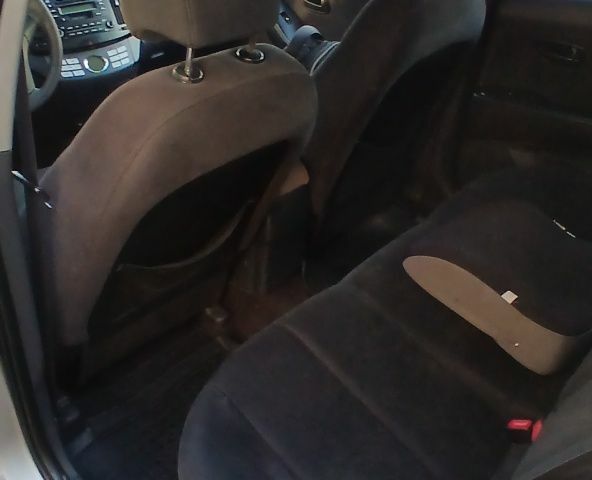 Бежевый Хендай Элантра, объемом двигателя 1.6 л и пробегом 240 тыс. км за 6000 $, фото 5 на Automoto.ua