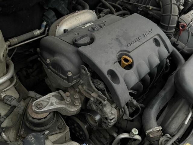 Бежевый Хендай Элантра, объемом двигателя 1.6 л и пробегом 270 тыс. км за 6400 $, фото 20 на Automoto.ua